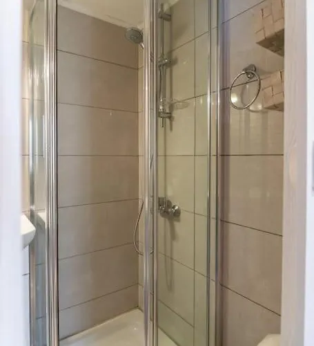 Apartment George's Cozy House *